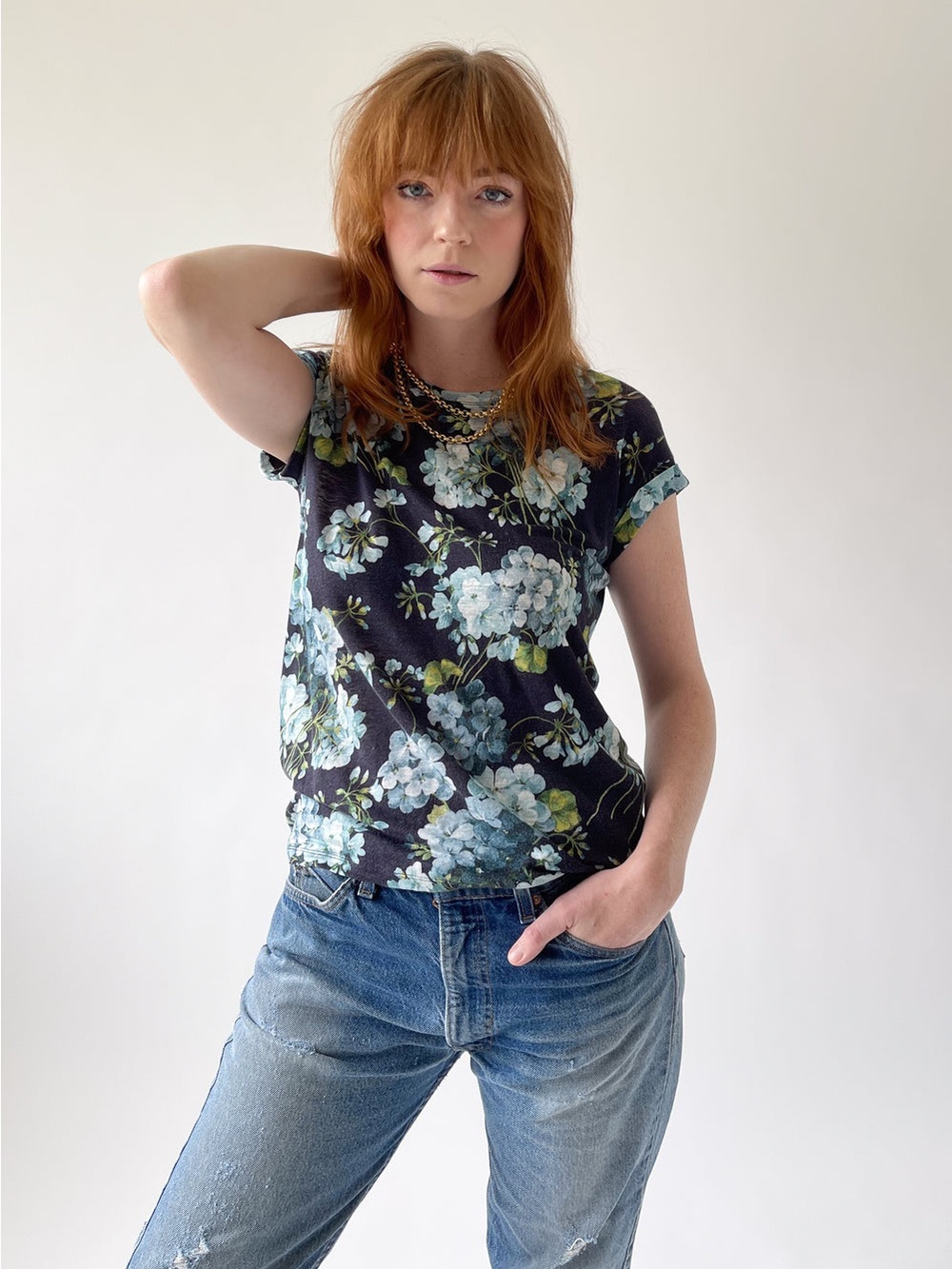 NWoT Gucci Linen Blue Floral Hydrangea Print Short Sleeve T-shirt Top